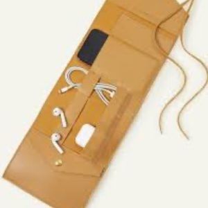 Glass‎ Ladder Co Katherine Tech Organizer